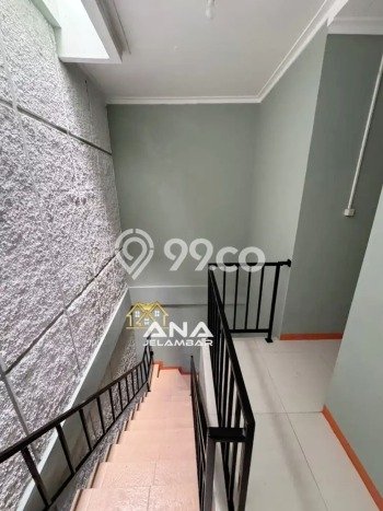 Rumah Modern 23 KT di Jelambar Jakarta Barat Rumah Modern 23 KT di Jelambar Jakarta Barat