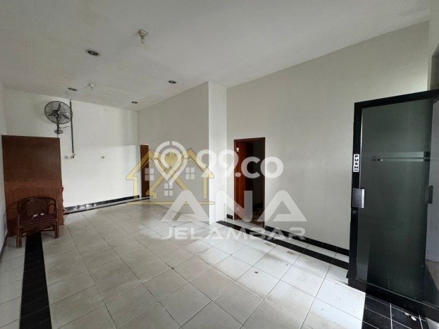 Rumah Kontrakan Jakarta Barat LT 90m2 LB 65m2 Area Jelambar Rumah Kontrakan Jakarta Barat LT 90m2 LB 65m2 Area Jelambar