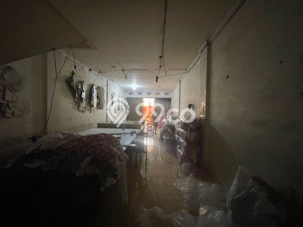 Disewakan! Rumah 2 Kamar Tidur &
3 Kamar Mandi di Jelambar, Jakarta Barat Disewakan! Rumah 2 Kamar Tidur &
3 Kamar Mandi di Jelambar, Jakarta Barat