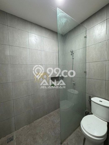 Jual Rumah Modern 5 KT di Tanjung Duren, Jakarta Barat Jual Rumah Modern 5 KT di Tanjung Duren, Jakarta Barat