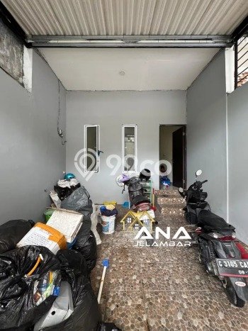 Rumah Modern 3 KT di Jelambar Jakarta Barat Rumah Modern 3 KT di Jelambar Jakarta Barat