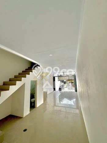 Disewakan! Rumah 1 Kamar Tidur &
1 Kamar Mandi di Jelambar, Jakarta Barat Disewakan! Rumah 1 Kamar Tidur &
1 Kamar Mandi di Jelambar, Jakarta Barat