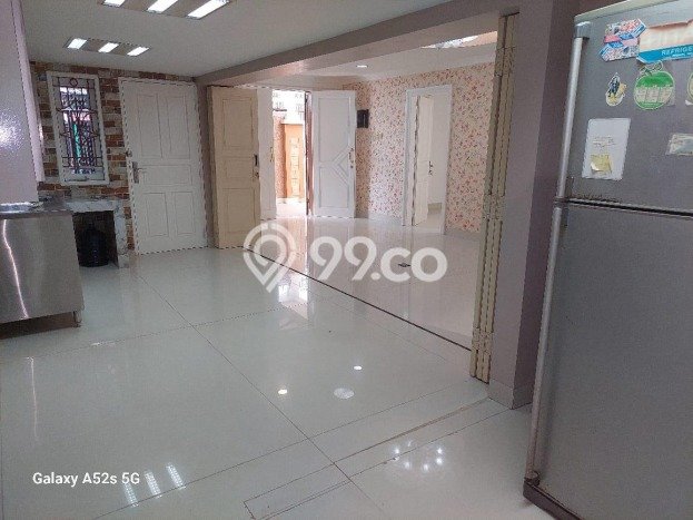 Dijual Rumah Luas Megah Dengan View Eksklusif di Tanjung Duren, Jakarta Barat Dijual Rumah Luas Megah Dengan View Eksklusif di Tanjung Duren, Jakarta Barat