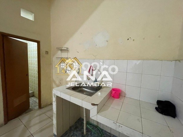 Rumah sewa siap huni 3 KT di Jelambar, Jakarta Barat Rumah sewa siap huni 3 KT di Jelambar, Jakarta Barat