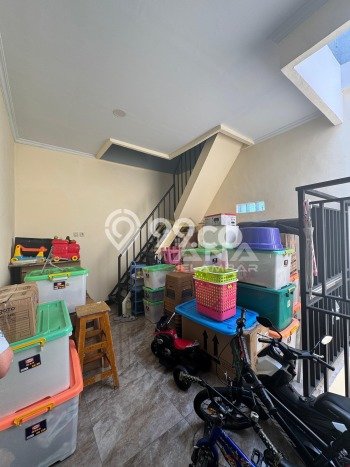 Dijual Rumah Luas Elegan Dengan View Eksklusif di Jelambar, Jakarta Barat Dijual Rumah Luas Elegan Dengan View Eksklusif di Jelambar, Jakarta Barat