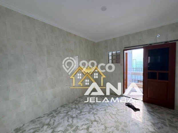 For Sale Hunian Rumah Nyaman 2 KT di Jelambar, Jakarta Barat For Sale Hunian Rumah Nyaman 2 KT di Jelambar, Jakarta Barat