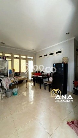 Hunian Elit LB 325m2 Siap Pakai Desain Elegan di Jelambar, Jakarta Barat Hunian Elit LB 325m2 Siap Pakai Desain Elegan di Jelambar, Jakarta Barat