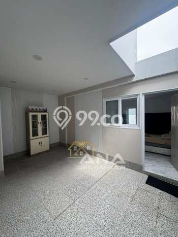 Jual Rumah Strategis Bagus Punya 4 KT di Tambora Jakarta Barat SHM Jual Rumah Strategis Bagus Punya 4 KT di Tambora Jakarta Barat SHM