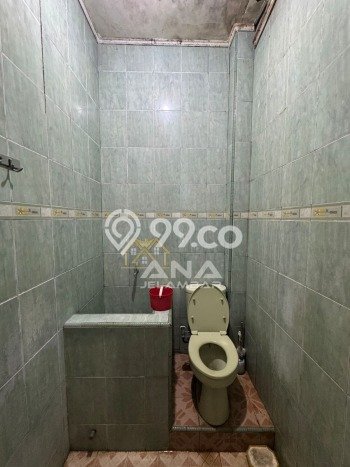 Disewakan! Rumah 3 Kamar Tidur &
3 Kamar Mandi di Jelambar, Jakarta Barat Disewakan! Rumah 3 Kamar Tidur &
3 Kamar Mandi di Jelambar, Jakarta Barat