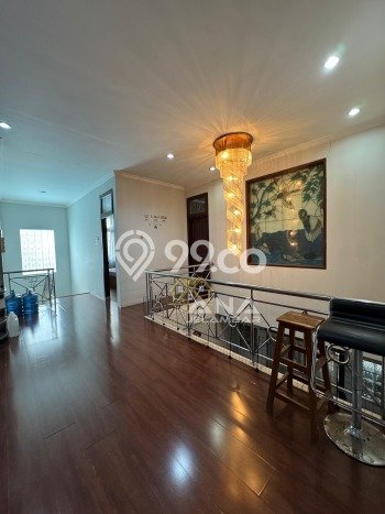 For Sale! Premium House LT 253m2 Desain Elegan di Jelambar For Sale! Premium House LT 253m2 Desain Elegan di Jelambar