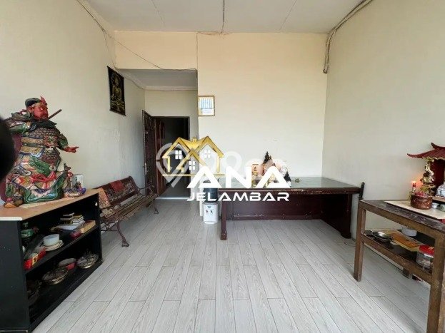 Rumah Mewah LB 180m2 Siap Pakai Desain Elegan di Jelambar, Jakarta Barat Rumah Mewah LB 180m2 Siap Pakai Desain Elegan di Jelambar, Jakarta Barat