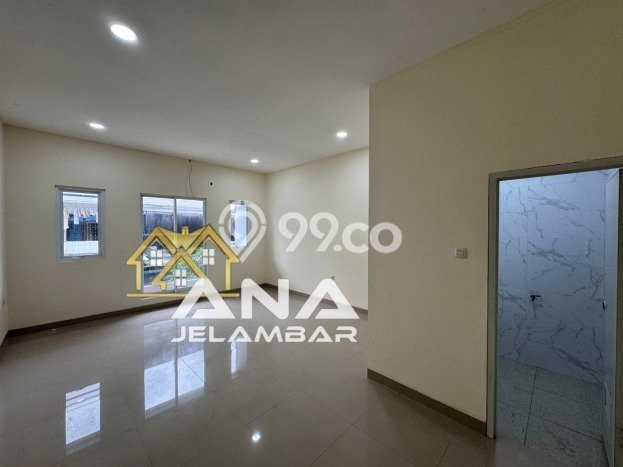 Rumah Elit Modern Siap Huni di Teluk Gong Jakarta Utara Rumah Elit Modern Siap Huni di Teluk Gong Jakarta Utara