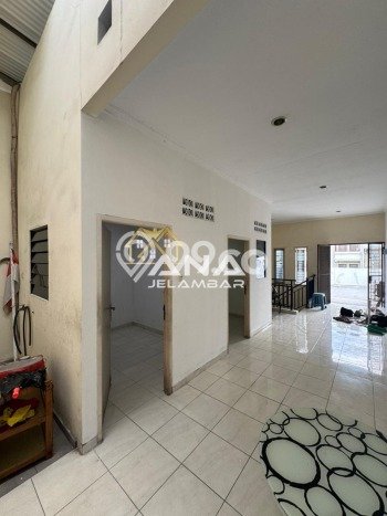 Disewakan Ruko di Kawasan Ramai Jelambar Luas 225m2 Disewakan Ruko di Kawasan Ramai Jelambar Luas 225m2