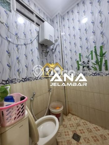 Ruko untuk Disewa di Pusat Jakarta Barat Luas Bangunan 137m2 Ruko untuk Disewa di Pusat Jakarta Barat Luas Bangunan 137m2