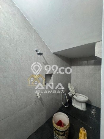 FOR RENT! Ruko di Jelambar Cocok untuk Bisnis 100m2 FOR RENT! Ruko di Jelambar Cocok untuk Bisnis 100m2