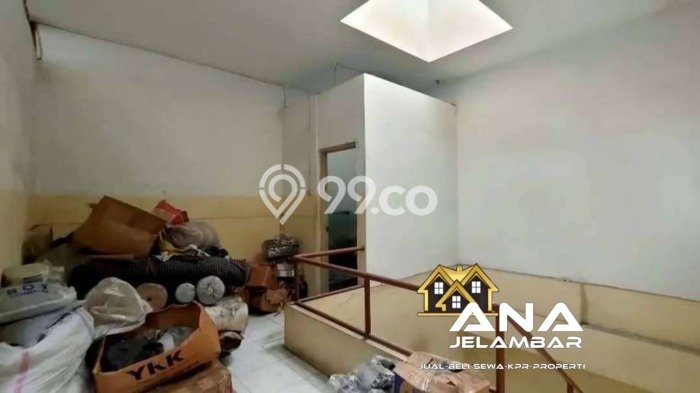 Gudang Dijual di Jakarta Barat LT 203m2 & LB 355m2 Lokasi Terbaik! Gudang Dijual di Jakarta Barat LT 203m2 & LB 355m2 Lokasi Terbaik!