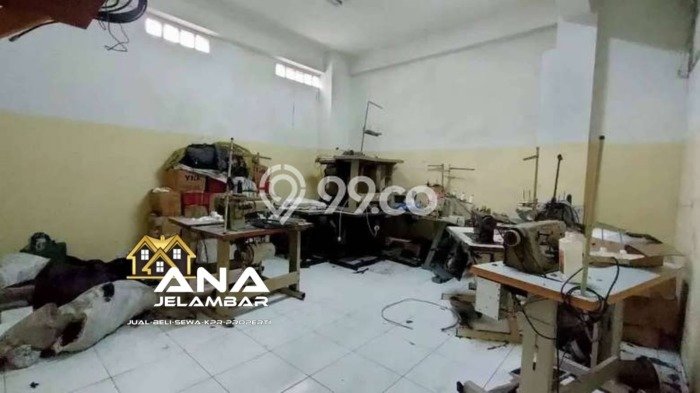Gudang Dijual di Jakarta Barat LT 203m2 & LB 355m2 Lokasi Terbaik! Gudang Dijual di Jakarta Barat LT 203m2 & LB 355m2 Lokasi Terbaik!