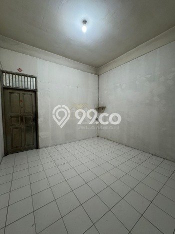 Untuk Dijual! Ruko di Jelambar Jakarta Barat LT 72m2 / LB 175m2 Kawasan Strategis Untuk Dijual! Ruko di Jelambar Jakarta Barat LT 72m2 / LB 175m2 Kawasan Strategis