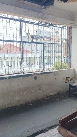 Ruko Disewa di Jakarta Barat dengan LB 195m2 Area Komersial Ramai Ruko Disewa di Jakarta Barat dengan LB 195m2 Area Komersial Ramai