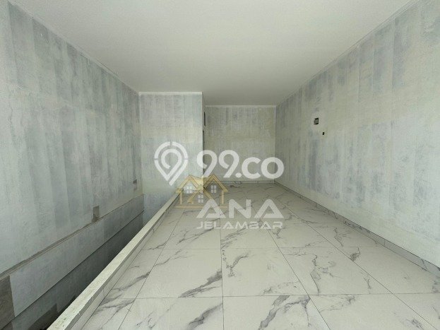 Untuk Dijual! Ruko di Jelambar Jakarta Barat LT 95m2 / LB 275m2 Kawasan Bisnis Untuk Dijual! Ruko di Jelambar Jakarta Barat LT 95m2 / LB 275m2 Kawasan Bisnis