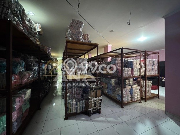 Untuk Dijual! Ruko di Jelambar Jakarta Barat LT 230m2 / LB 1050m2 Kawasan Strategis Untuk Dijual! Ruko di Jelambar Jakarta Barat LT 230m2 / LB 1050m2 Kawasan Strategis