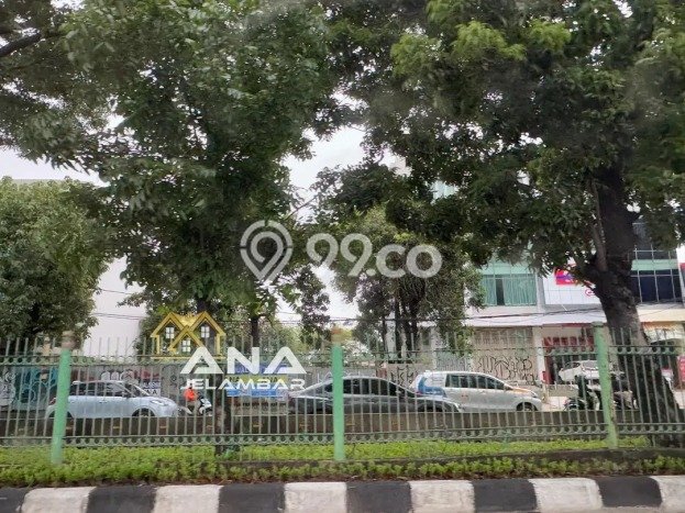 Dijual Tanah di Jakarta Barat, Luas 1117m2 SHM Dijual Tanah di Jakarta Barat, Luas 1117m2 SHM