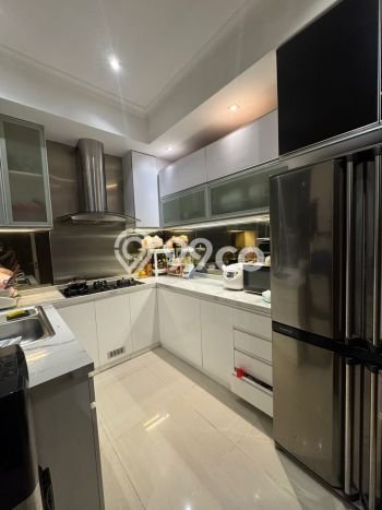 Dijual Rumah Luas Megah Dengan View Cantik di Daan Mogot, Jakarta Barat Dijual Rumah Luas Megah Dengan View Cantik di Daan Mogot, Jakarta Barat