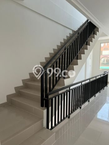 Ruko Bagus Dijual LB 50m2 Lokasi Strategis Jakarta Utara Area Cocok untuk Berbisnis Ruko Bagus Dijual LB 50m2 Lokasi Strategis Jakarta Utara Area Cocok untuk Berbisnis