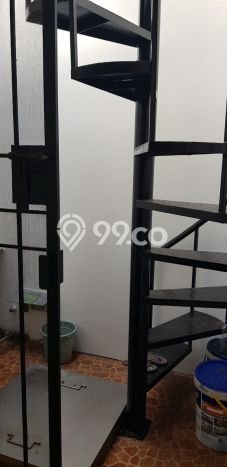 Rumah Elit LB 182m2 Siap Huni Desain Elegan di Duta Garden, Tangerang Rumah Elit LB 182m2 Siap Huni Desain Elegan di Duta Garden, Tangerang