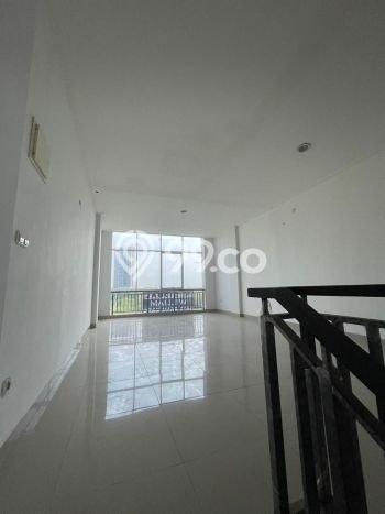 Ruko Dijual di Jakarta Utara LT 67m2 & LB 120m2 Lokasi Terbaik! Ruko Dijual di Jakarta Utara LT 67m2 & LB 120m2 Lokasi Terbaik!