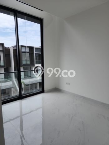 Jual Rumah Mewah Megah Dengan View Eksklusif di Golf Island, Jakarta Utara Jual Rumah Mewah Megah Dengan View Eksklusif di Golf Island, Jakarta Utara