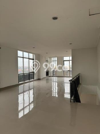 Unit Komersial Disewakan di Jakarta Utara Area Strategis Harga Kompetitif Unit Komersial Disewakan di Jakarta Utara Area Strategis Harga Kompetitif