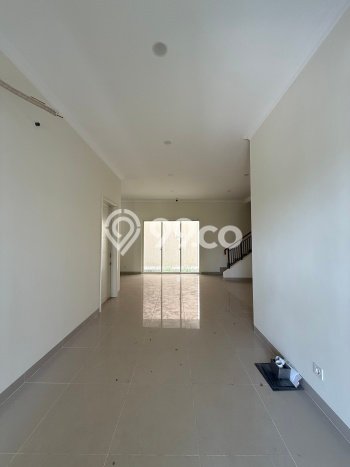 Ready to Use! Luxury House LT 144m2 Desain Elegan di Gading Serpong Ready to Use! Luxury House LT 144m2 Desain Elegan di Gading Serpong