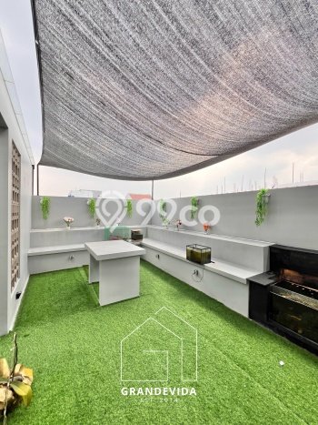 For Sale! Luxury House LT 122m2 Desain Modern di Pondok Indah For Sale! Luxury House LT 122m2 Desain Modern di Pondok Indah