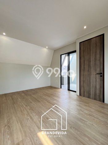 Rumah Luxury Modern Tanpa Renovasi di Kemang Jakarta Selatan Rumah Luxury Modern Tanpa Renovasi di Kemang Jakarta Selatan