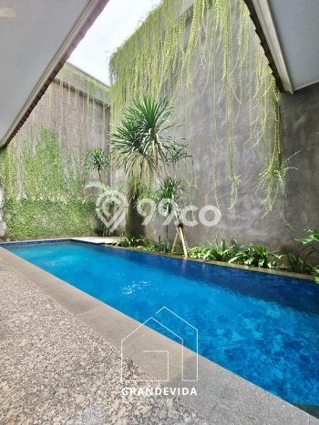 Rumah Eksklusif Siap Huni LT 346m2 di Kebayoran Baru, Jakarta Selatan Rumah Eksklusif Siap Huni LT 346m2 di Kebayoran Baru, Jakarta Selatan