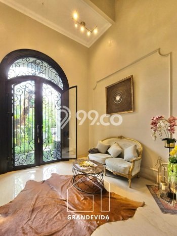 Rumah Eksklusif Siap Huni LT 346m2 di Kebayoran Baru, Jakarta Selatan Rumah Eksklusif Siap Huni LT 346m2 di Kebayoran Baru, Jakarta Selatan