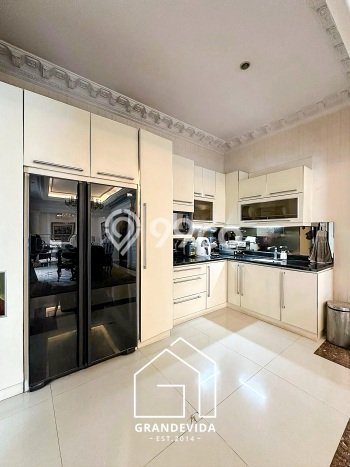Rumah Elit LB 700m2 Siap Huni Desain Elegan di Pondok Indah, Jakarta Selatan Rumah Elit LB 700m2 Siap Huni Desain Elegan di Pondok Indah, Jakarta Selatan