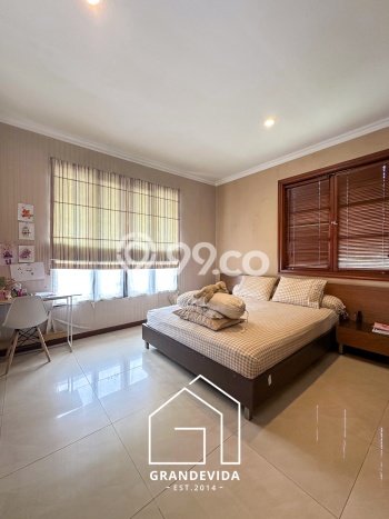 Dijual Rumah Luas Elegan Dengan View Cantik di Cipete, Jakarta Selatan Dijual Rumah Luas Elegan Dengan View Cantik di Cipete, Jakarta Selatan