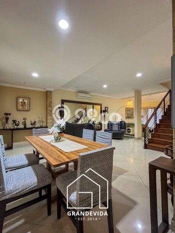 Rumah Elit Modern Siap Huni di Pondok Indah Jakarta Selatan Rumah Elit Modern Siap Huni di Pondok Indah Jakarta Selatan