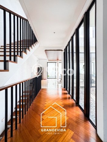 Siap Huni Rumah Mewah 6 Kamar di Cilandak Dekat ke Mana Pun Siap Huni Rumah Mewah 6 Kamar di Cilandak Dekat ke Mana Pun