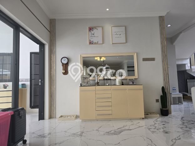 Hunian Mewah LB 430m2 Siap Pakai Desain Elegan di Geger Kalong, Bandung Hunian Mewah LB 430m2 Siap Pakai Desain Elegan di Geger Kalong, Bandung