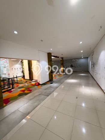 Komersial Disewakan di Area Ramai Lengkong, Bandung Komersial Disewakan di Area Ramai Lengkong, Bandung
