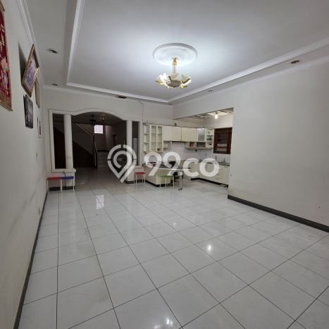 Rumah sewa siap huni 6 Kamar Tidur di mekar wangi, Bandung Rumah sewa siap huni 6 Kamar Tidur di mekar wangi, Bandung