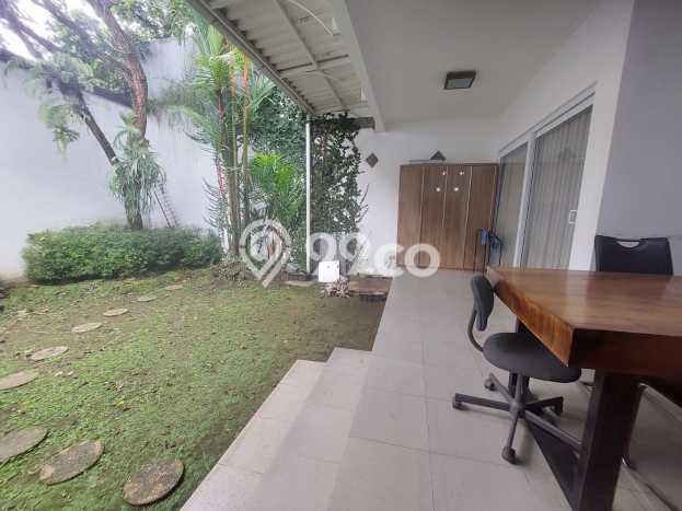 Rumah Sewa Bandung LT 235m2 LB 300m2 Area Setra Duta Rumah Sewa Bandung LT 235m2 LB 300m2 Area Setra Duta