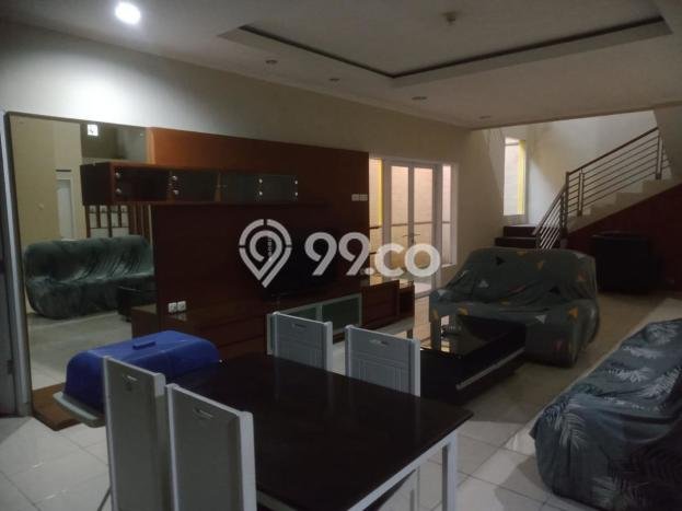 Jarang Ada! Rumah Kontrakan 5 Kamar Bagus Siap Huni Kota Baru Parahyangan Jarang Ada! Rumah Kontrakan 5 Kamar Bagus Siap Huni Kota Baru Parahyangan