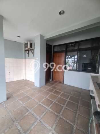 Rumah sewa siap huni 6 Kamar Tidur di Setiabudi, Bandung Rumah sewa siap huni 6 Kamar Tidur di Setiabudi, Bandung