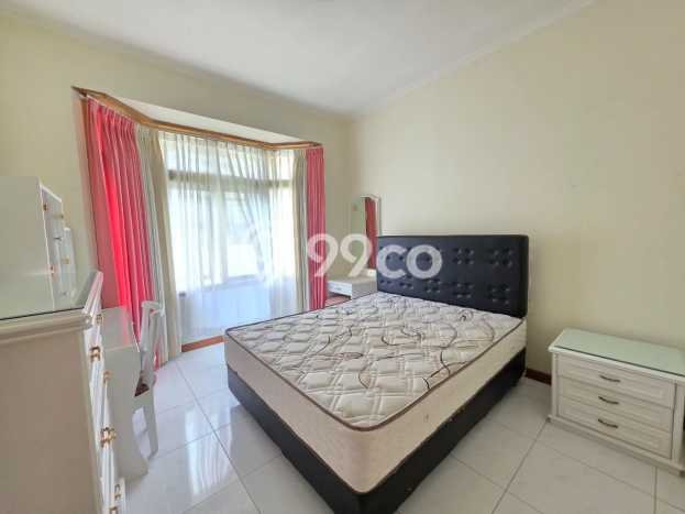 Rumah sewa siap pakai 5 KT di Pasteur, Bandung Rumah sewa siap pakai 5 KT di Pasteur, Bandung