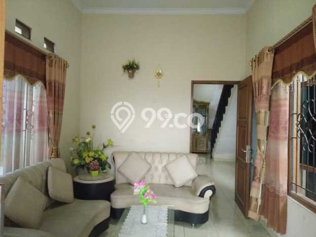 Rumah Strategis Modern Lb 200m2 di Padalarang, Bandung Barat Rumah Strategis Modern Lb 200m2 di Padalarang, Bandung Barat