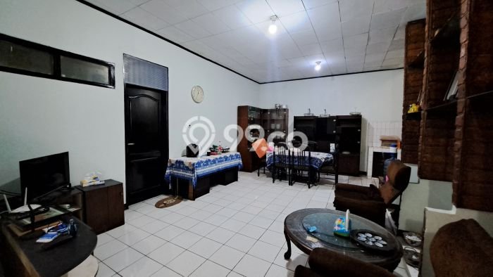 Rumah Modern 3 KT LT 260m2 di Pondok Gede Rumah Modern 3 KT LT 260m2 di Pondok Gede